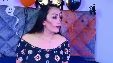 shantey online show from November 2025 03:03:02 PM