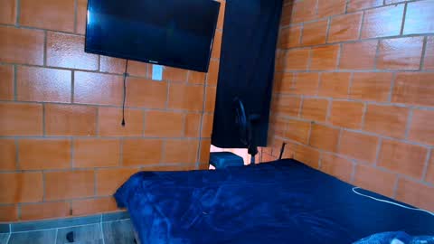 My real name is bella  Much Gust  online show from December 2024 10:16:02 PM