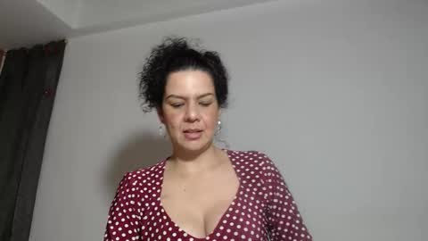 Snapshot of sharickleon11 chatting on October 2025 12:39:02 AM sharickleon11 online show from October 2025 12:39:02 AM