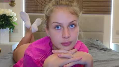 Sharleen online show from January 2026 12:09:02 PM