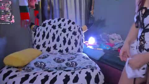 Sharlott online show from December 2025 06:46:02 PM