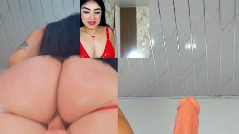 Snapshot of sharlotte_sexx chatting on May 2026 07:17:01 AM S online show from May 2026 07:17:01 AM