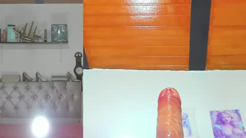 Snapshot of sharlotte_sexx chatting on June 2026 03:39:02 AM S online show from June 2026 03:39:02 AM