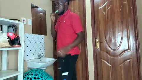 Sharmly online show from December 2024 04:27:02 AM