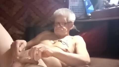 Snapshot of sharoc666 chatting on December 2024 12:06:02 AM Shamroc online show from December 2024 12:06:02 AM