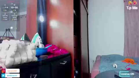 Jessica       independent model  online show from September 2025 10:22:01 PM