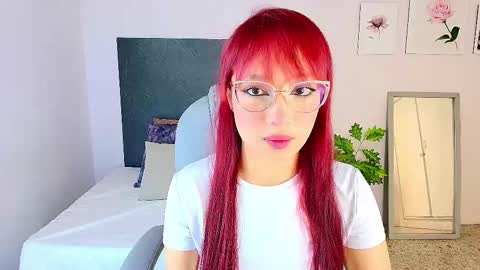 Snapshot of sharon_rosse__ chatting on September 2025 11:35:02 AM sharon_rosse__ online show from September 2025 11:35:02 AM