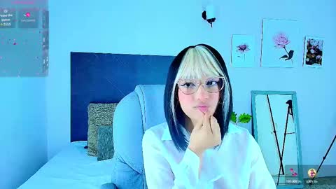 Snapshot of sharon_rosse__ chatting on September 2025 11:57:01 AM sharon_rosse__ online show from September 2025 11:57:01 AM
