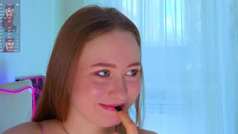 Snapshot of sharonrodrigueez chatting on April 2026 07:58:02 AM Lola and Stacey online show from April 2026 07:58:02 AM