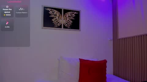 Snapshot of sharonscothh chatting on April 2026 08:58:02 PM sharonscothh online show from April 2026 08:58:02 PM