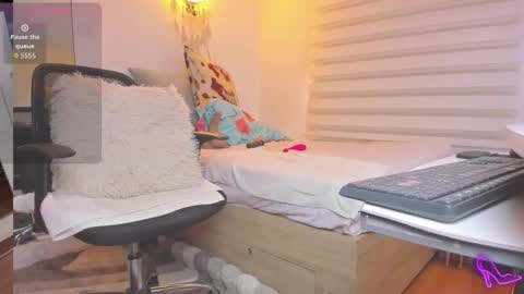 Snapshot of sharonvelvet chatting on February 2026 02:37:02 PM Sharon online show from February 2026 02:37:02 PM