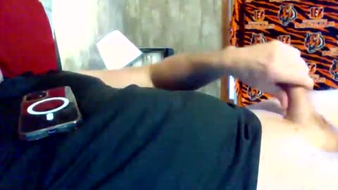 shaun_hatcher31 online show from May 2026 01:41:01 PM