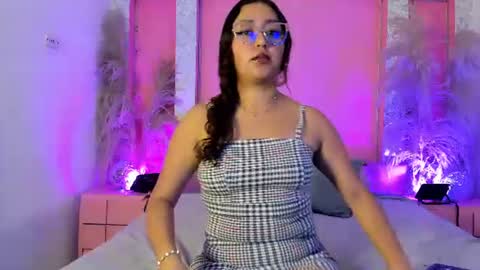 Snapshot of shay_ivy chatting on July 2026 11:49:01 AM Shay online show from July 2026 11:49:01 AM