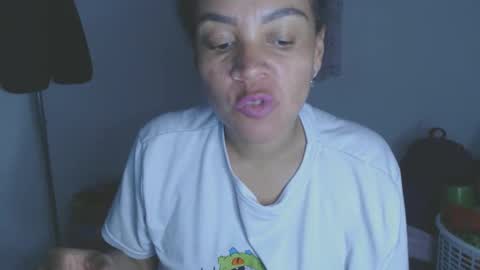 Shayna online show from November 2025 01:26:01 AM