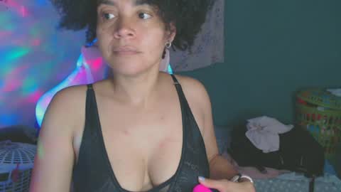 Shayna online show from July 2026 02:25:01 AM