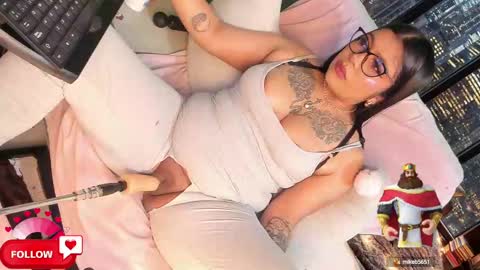 Snapshot of shayna_manson_ chatting on March 2025 05:17:02 AM INDEPENDENT MODEL ITS JUST YOU ME online show from March 2025 05:17:02 AM