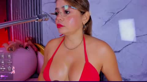 Snapshot of shayra_boobs2 chatting on June 2026 10:36:02 AM shayra_boobs2 online show from June 2026 10:36:02 AM