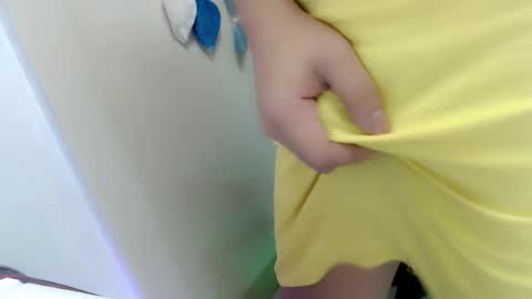 Snapshot of shea_andrea chatting on May 2026 03:47:01 AM shea_andrea online show from May 2026 03:47:01 AM