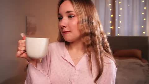 shebuny online show from March 2026 04:20:01 AM