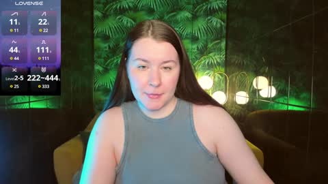 Snapshot of shedar_pretty chatting on December 2024 12:11:02 PM Shedar online show from December 2024 12:11:02 PM