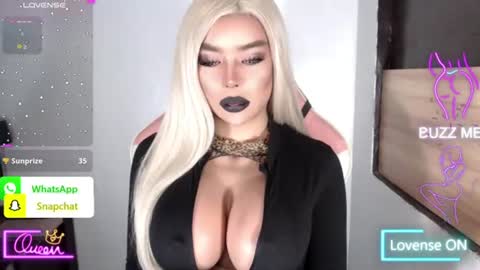 Snapshot of sheenafrost chatting on July 2026 05:51:02 PM sheenafrost online show from July 2026 05:51:02 PM