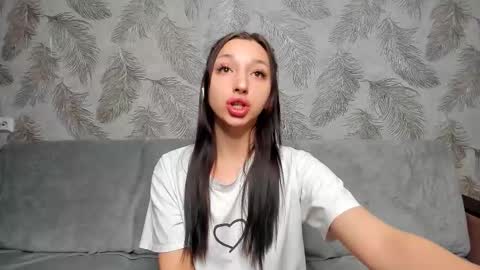 sheillawood online show from November 2025 02:26:01 AM