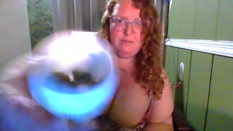 Red online show from October 2025 11:48:02 PM