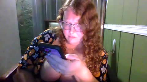 Red online show from October 2025 01:09:02 AM