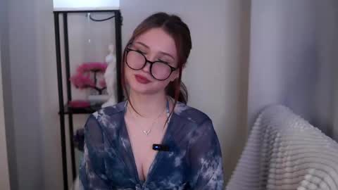 Snapshot of sheliamuyres chatting on February 2026 01:50:02 PM Lina online show from February 2026 01:50:02 PM