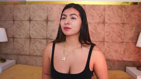Snapshot of shelleymorell chatting on June 2026 12:36:02 PM Transmission schedule Monday - Friday 715 am to 200 pm time Colombia online show from June 2026 12:36:02 PM