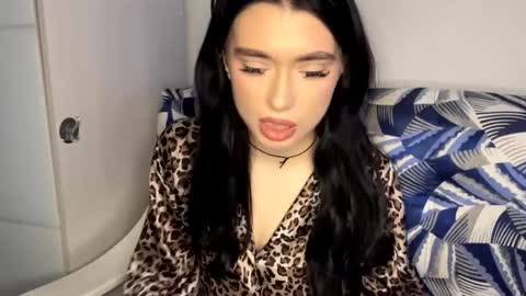 Alice online show from April 2026 03:27:02 PM