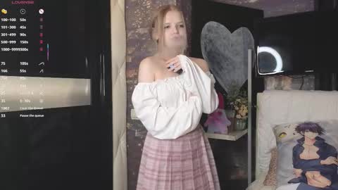 Snapshot of shellyboom chatting on November 2025 08:36:02 PM shellyboom online show from November 2025 08:36:02 PM