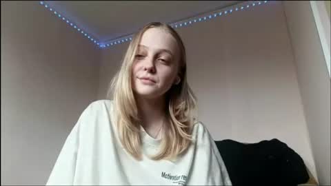 Snapshot of shellyporter chatting on June 2026 08:12:02 AM Kate online show from June 2026 08:12:02 AM