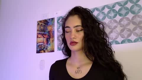 Snapshot of shelsy_d chatting on April 2026 09:15:01 PM S H E L S Y online show from April 2026 09:15:01 PM