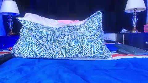 Shelsy online show from February 2025 05:54:02 PM