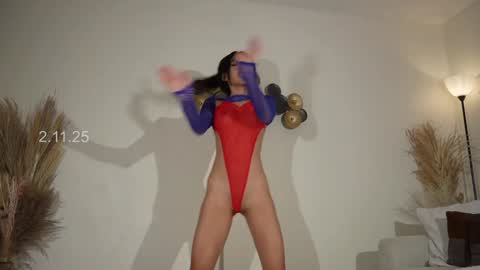  In instagram shena nomy online show from November 2025 12:40:02 PM