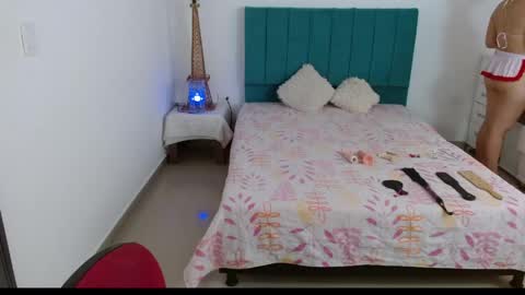 Shena online show from April 2026 04:59:01 PM