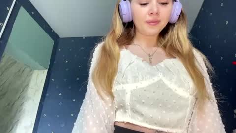 Kaayy online show from May 2026 07:15:01 AM