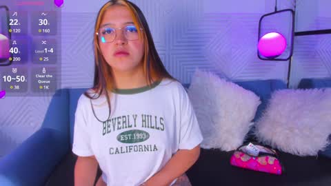 Snapshot of sherydan_love chatting on January 2025 11:06:01 AM mia online show from January 2025 11:06:01 AM