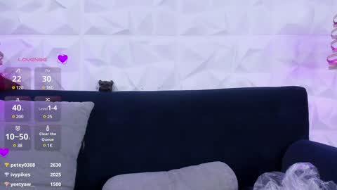 Snapshot of sherydan_love chatting on January 2025 10:28:02 PM mia online show from January 2025 10:28:02 PM