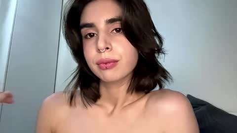 Amy online show from May 2026 12:43:02 PM