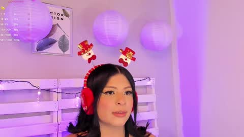 Snapshot of sherylrose1 chatting on December 2024 08:38:02 PM Sheryl Rose online show from December 2024 08:38:02 PM