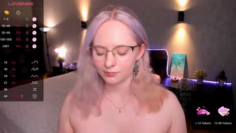 Hello guys my name is Aemilia online show from February 2025 10:07:02 AM