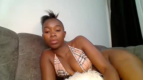 Snapshot of shi_assy chatting on September 2025 06:51:01 PM shi assy online show from September 2025 06:51:01 PM