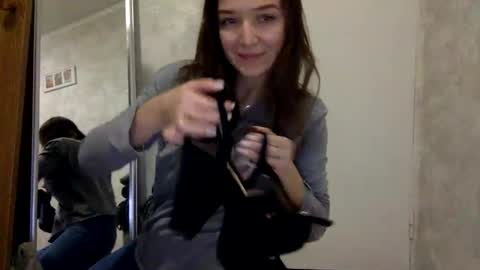 Jesica online show from November 2025 09:57:01 PM