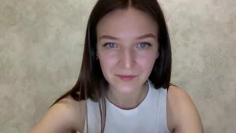 Jesica online show from April 2026 06:53:01 PM