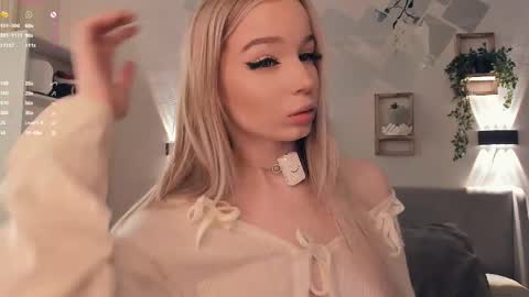 Stella  online show from April 2026 09:10:01 AM