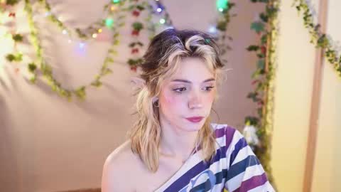Snapshot of shiny_jail chatting on October 2025 11:35:01 PM JennyMira THANK YOU FOR 77 777 online show from October 2025 11:35:01 PM