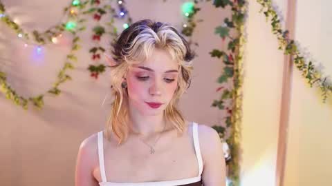Snapshot of shiny_jail chatting on October 2025 08:20:02 PM JennyMira THANK YOU FOR 77 777 online show from October 2025 08:20:02 PM