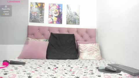 shira_sexylove online show from October 2025 12:07:01 AM